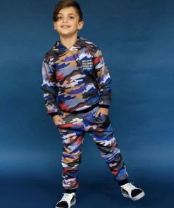 Lola + The Boys Camo